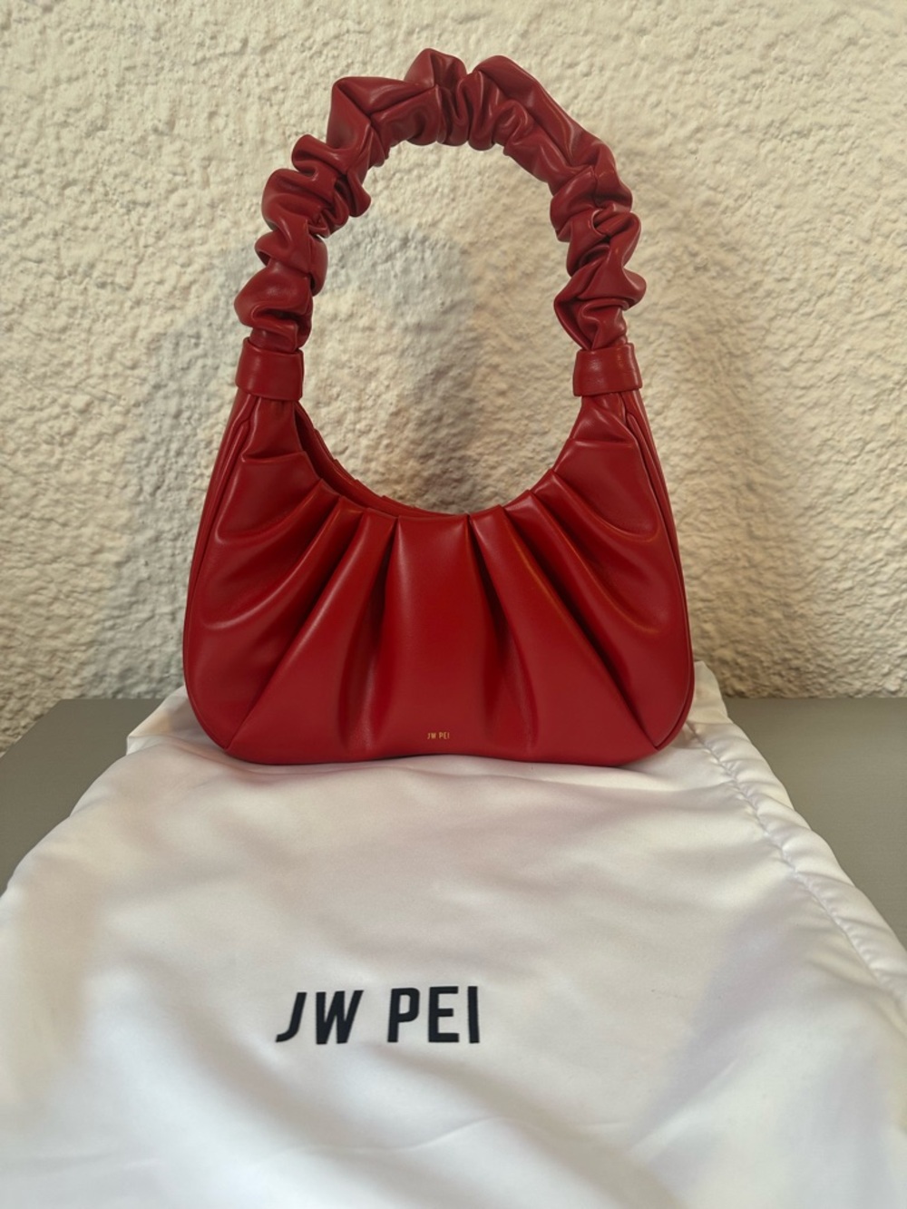 JW PEI Chili Red Gabbi Ruched Hobo Handbag Excellent Used Condition - Picture 2 of 8